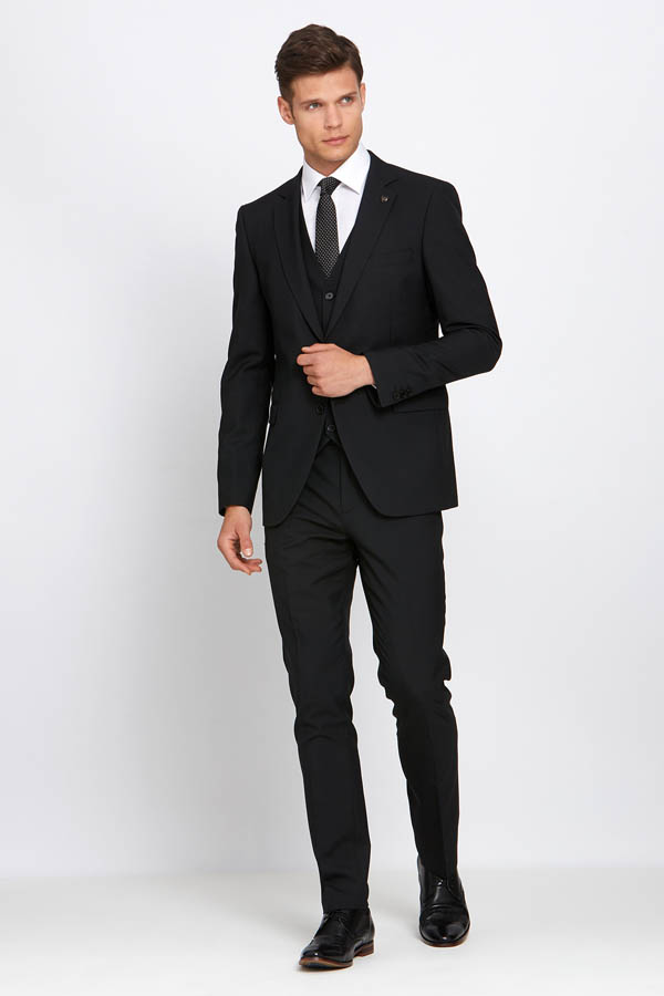 James Blk Suit 01 - - Con Murphys Menswear